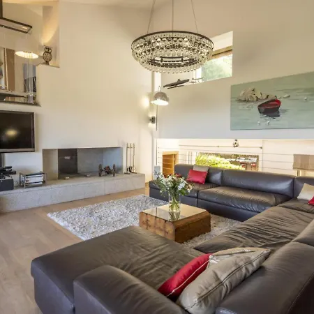 Relax And Reconnect In Porto-Vecchio. Villa With Pool For 10 Porto-Vecchio (Corsica)
